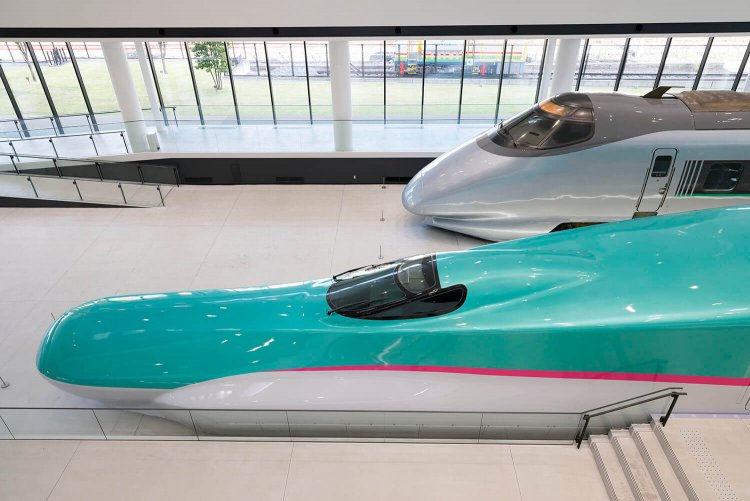 鉄道博物館南館E5系400系新幹線見下ろし