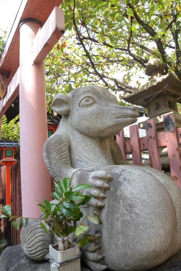 お稲荷さん巡り