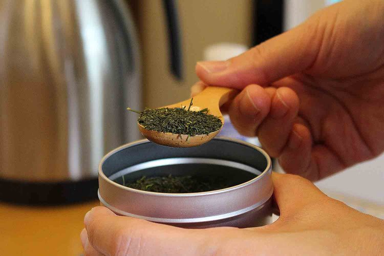 深蒸し茶はすりきり小さじ1