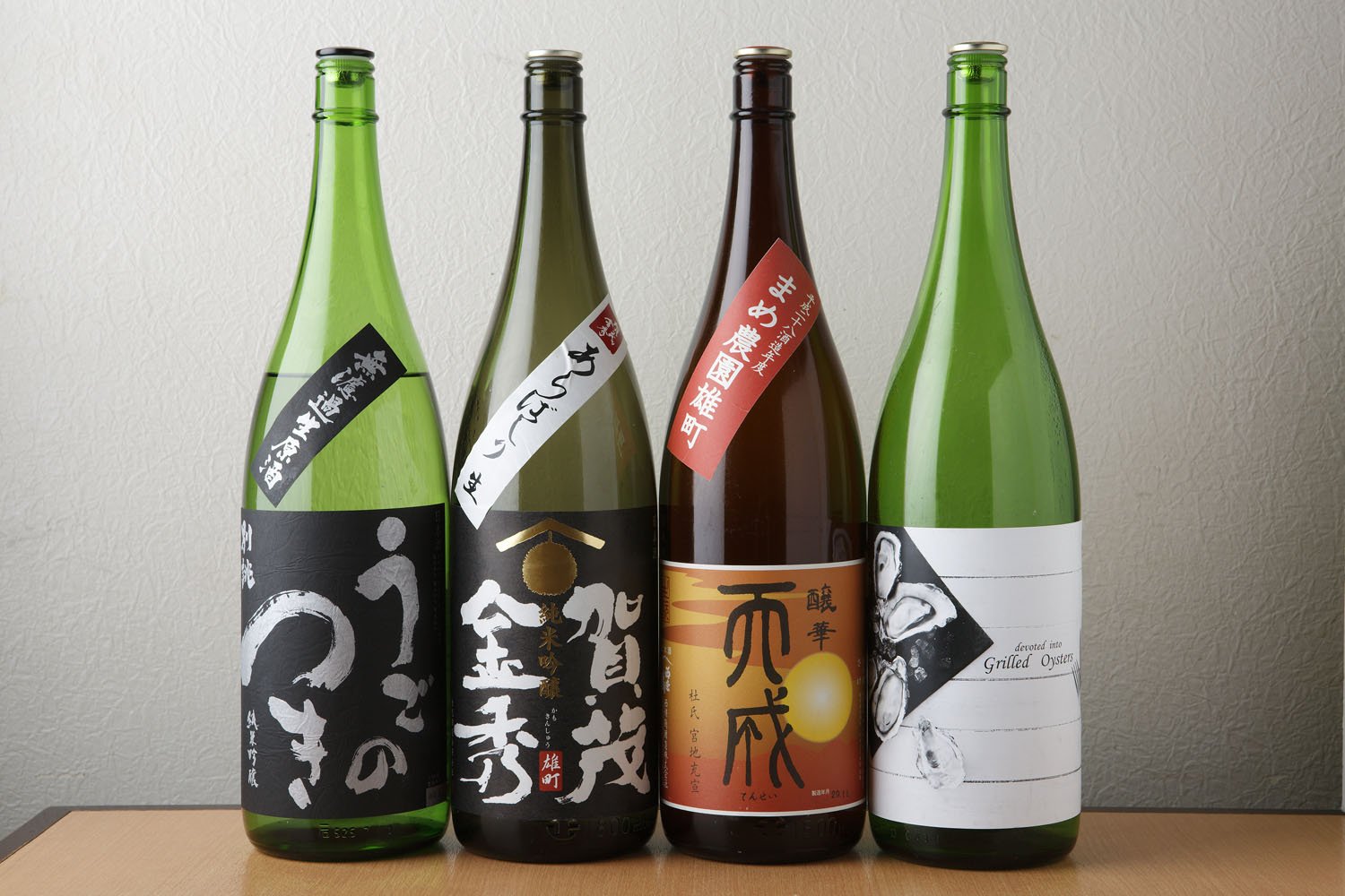 日本酒は「雨後の月」や「賀茂金秀」など広島の地酒のみが23銘柄そろう。「広島の日本酒を東京からもっと広めたい」。