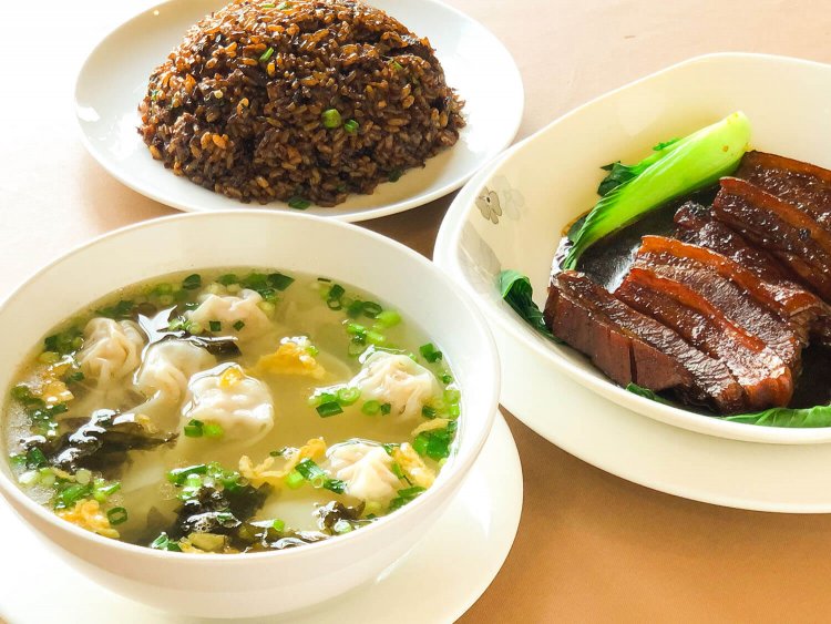 料理写真はお店の入り口からが勝負！オイシイ光の席を見つけよう〜スマホでも「旨そう！」と言わせる写真術