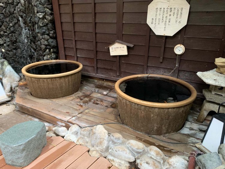 浴槽を独り占めできる五右衛門風呂は、リラックス効果が高い。