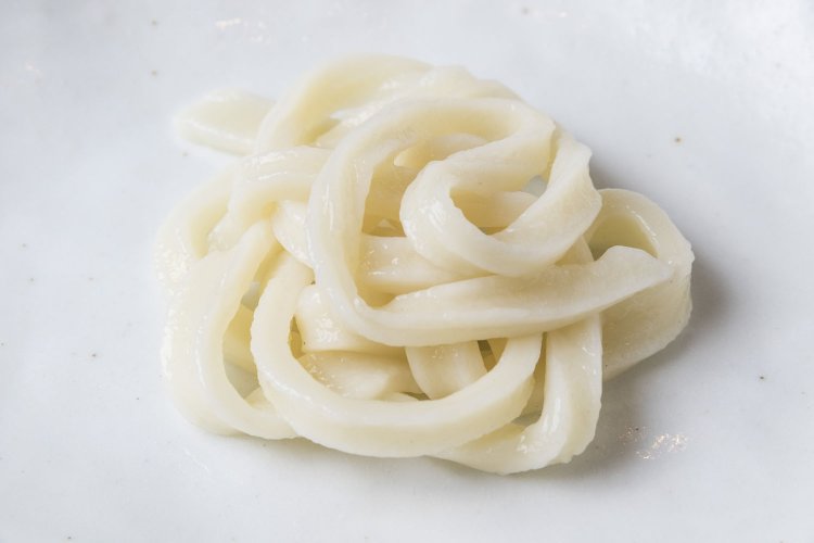 真珠色の角立ち麺！