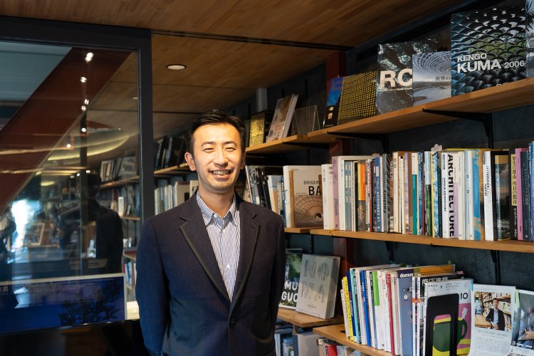 建築家で調布街づくりプロデューサーでもある菅原大輔さん。