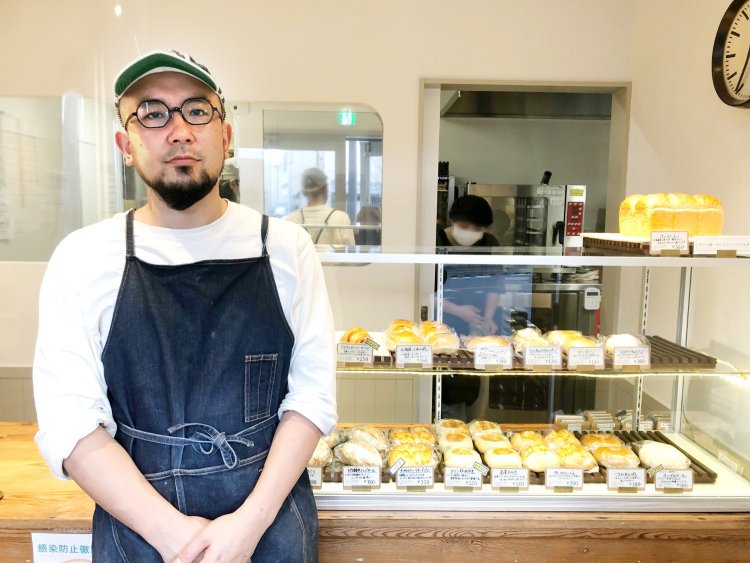 オーナー店長の小尾 豪(おび たけし)さん。すぐ近くにある善福寺公園や立野公園がお気に入りスポット。