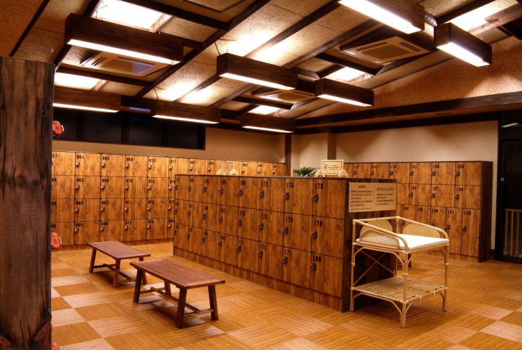 入館時に申し出れば、脱衣所は銭湯ランの着替え場所として利用できる。