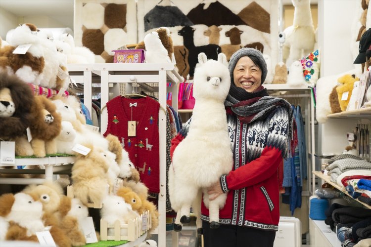 「モフモフのぬいぐるみは男性も買っていきますよ！」