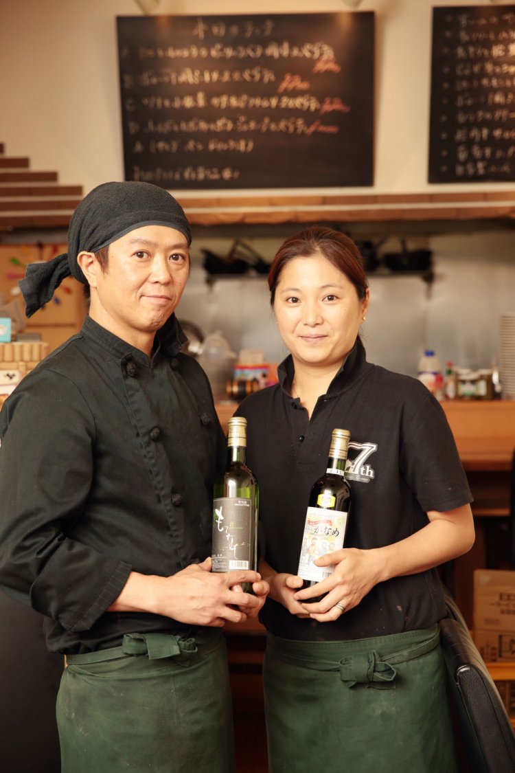 ワイン好きの夫妻。