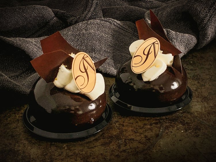 写真アプリを使いこなして料理写真をもっと美味しそうに！下地を望遠でしっかり撮ってお化粧するのも肝心なんです！〜スマホでも「旨そう！」と言わせる写真術