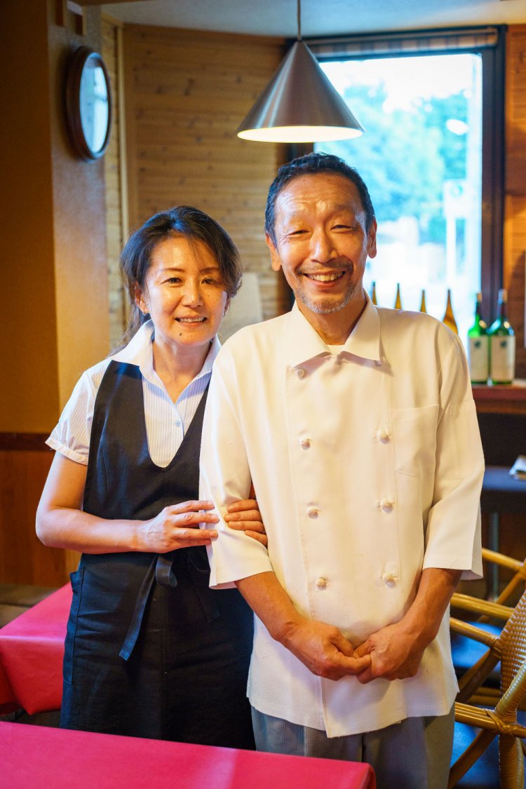 仲のいい加納夫妻。