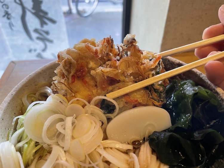 重量級のかき揚げ。