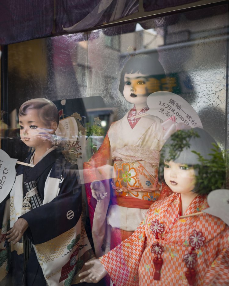 マネキン3兄弟の語らいにも注目。