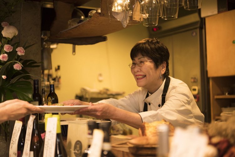 笑顔が弾ける松下珠美さん。