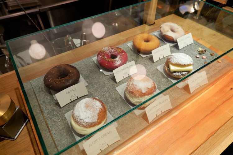 ドーナツはシーズナルフレーバーを含め、常時6種類ほど用意する。