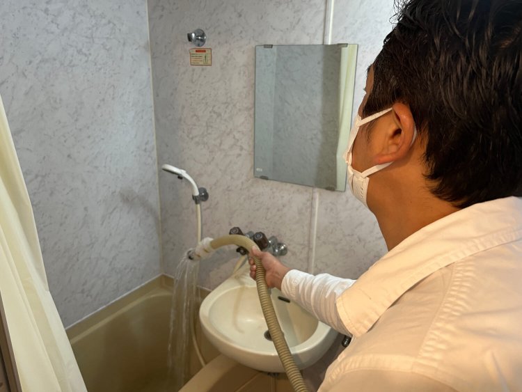 何の変哲もないユニットバスが温泉に変わる瞬間。