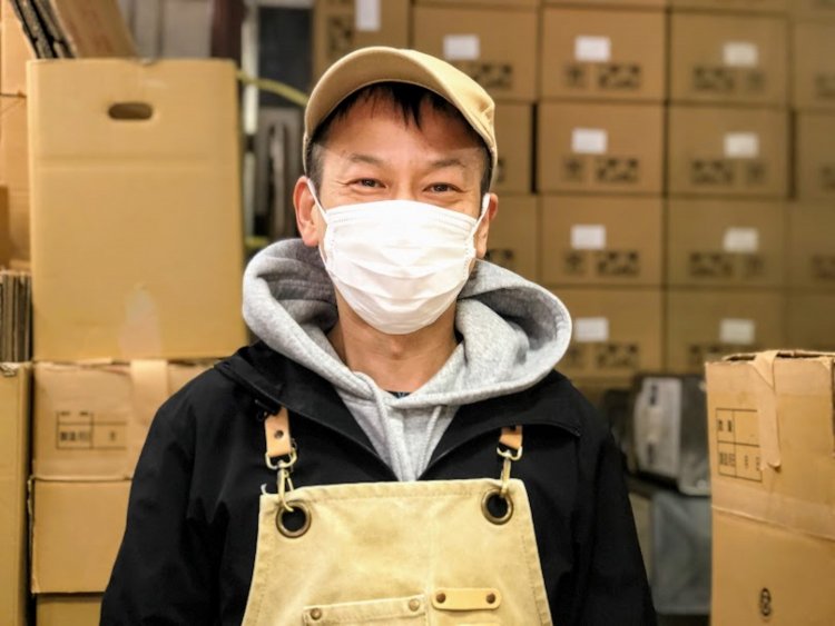 お話を聞かせてくれた店長の山田さん。