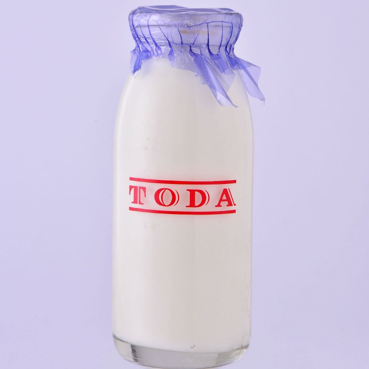 戸田牛乳 200㎖ビン