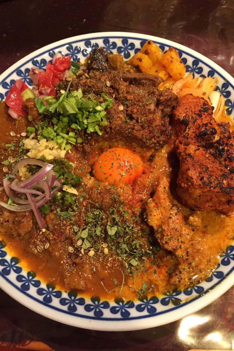 インドカレー系は実はそうでもない樋口が、東京と京都のを数百店食べ歩きして選んだダントツナンバーワン。
