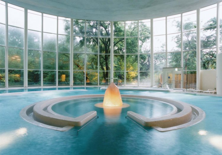 日本庭園の一角に露天風呂！『豊島園 庭の湯』はハイクオリティの温泉が楽しめる大人の湯処だ