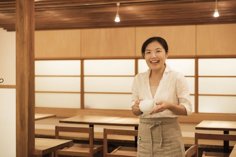 ゆっくり過ごしてほしい、とオーナーパティシエ八代さん。