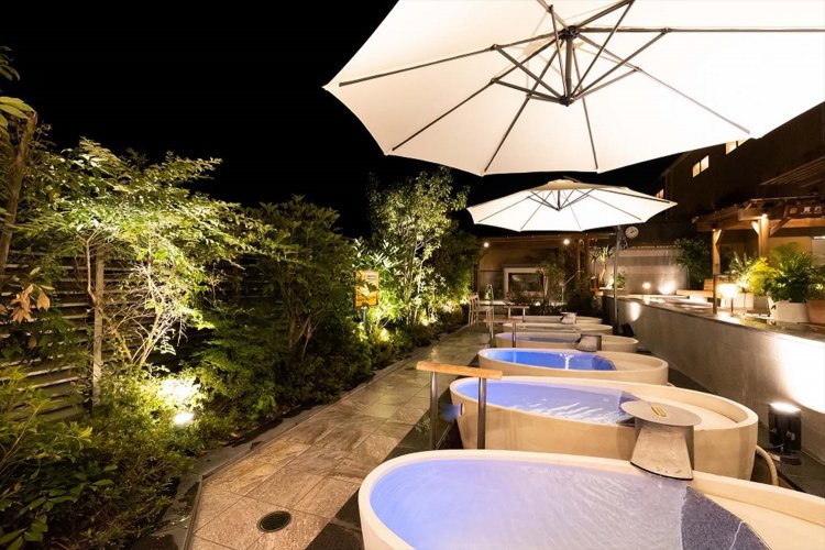 ほっと泡の壺湯は、東久留米の名水に高濃度炭酸を溶け込ませた風呂。炭酸泉を独り占め できる。