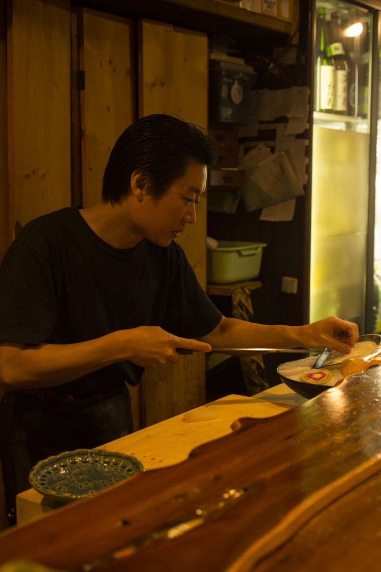 「産地は時季によって異なります」と保科さん。