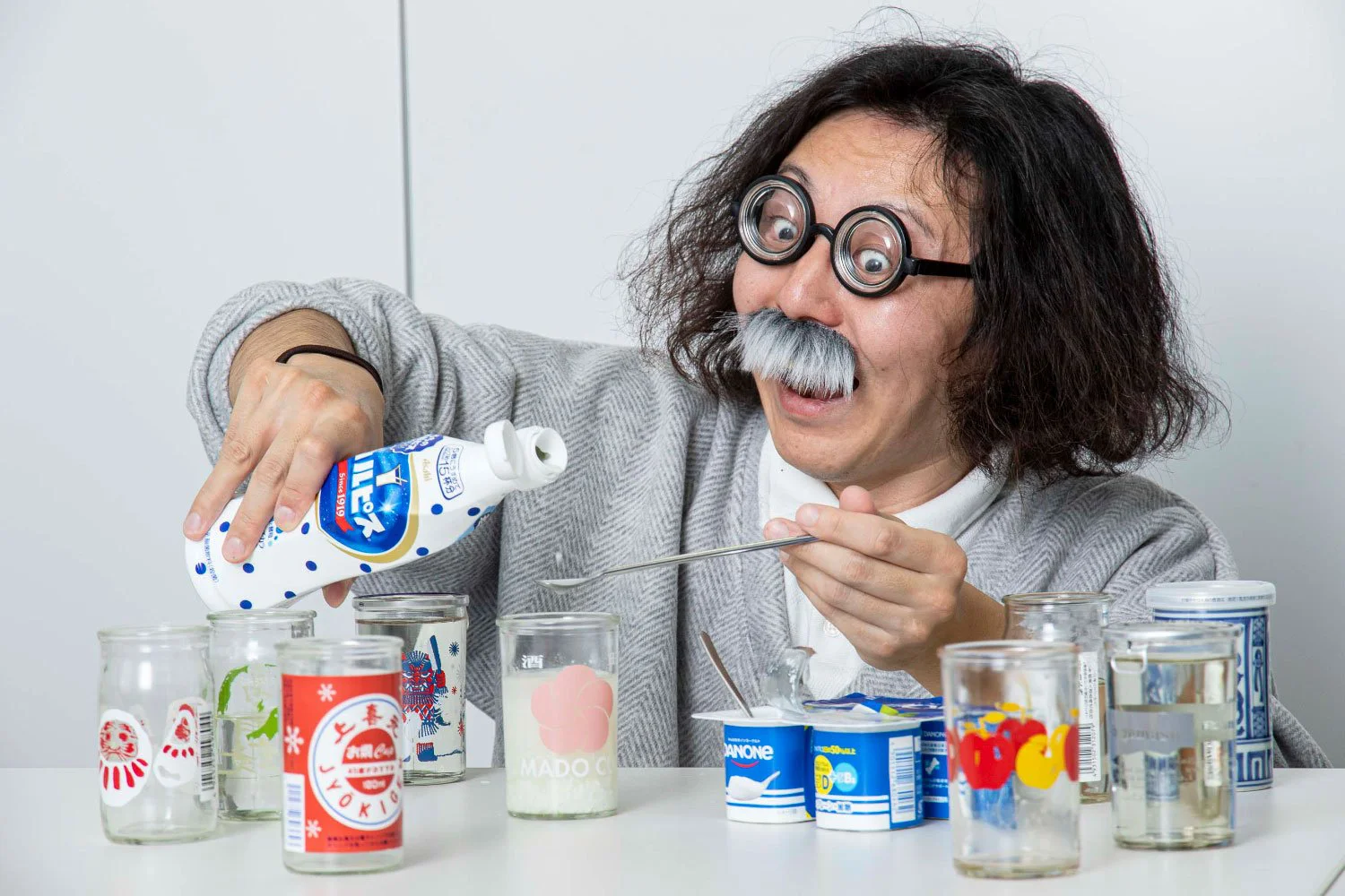 ワンカップやりすぎ自由研究 割り材ニュースタンダードを探せ 容器アレンジレシピ考案 さんたつ By 散歩の達人