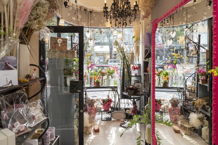 六本木商店街カリアン店内2