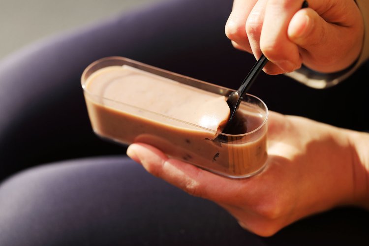 ショコラようかん（ブロンド）1個420円。