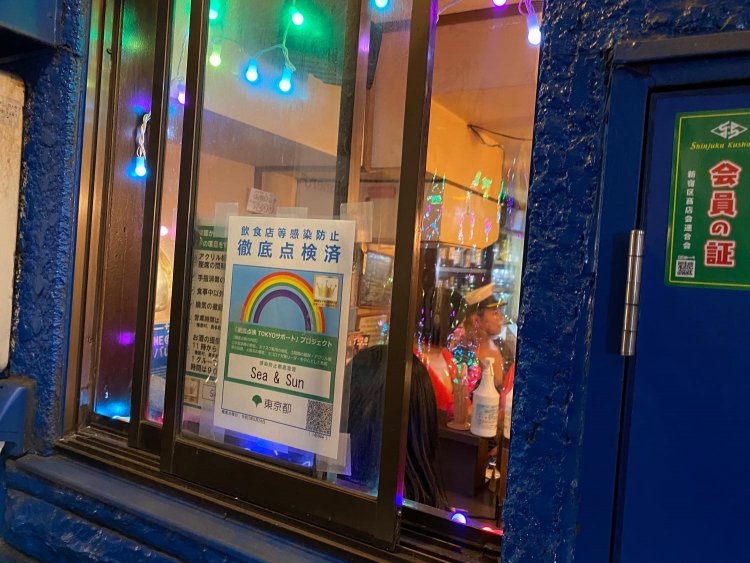 現在は予約優先だが、通りがかったら窓から空席具合をチェックしよう。