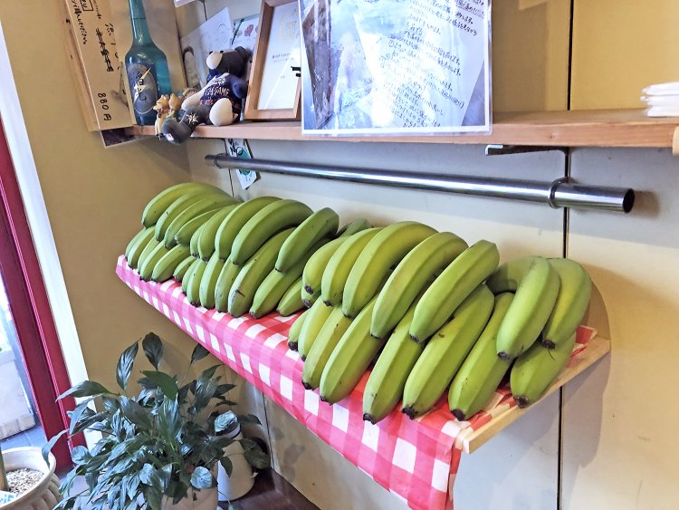 バナナジュースも販売している。