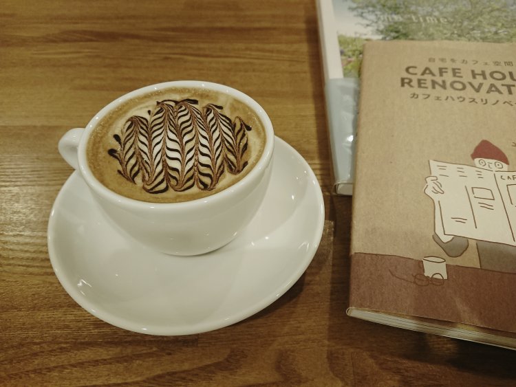 【閉店】一軒家カフェ□□□（いっけんやかふぇしかく）