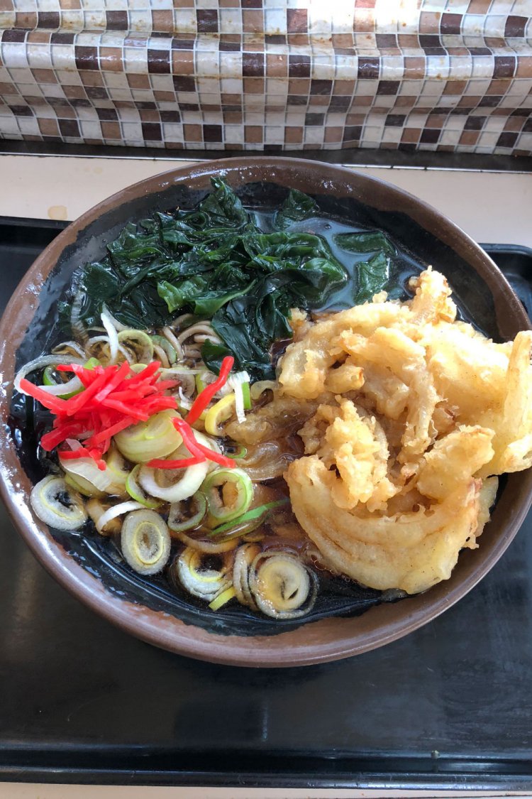 街の昭和を旅する　立ち食いそば