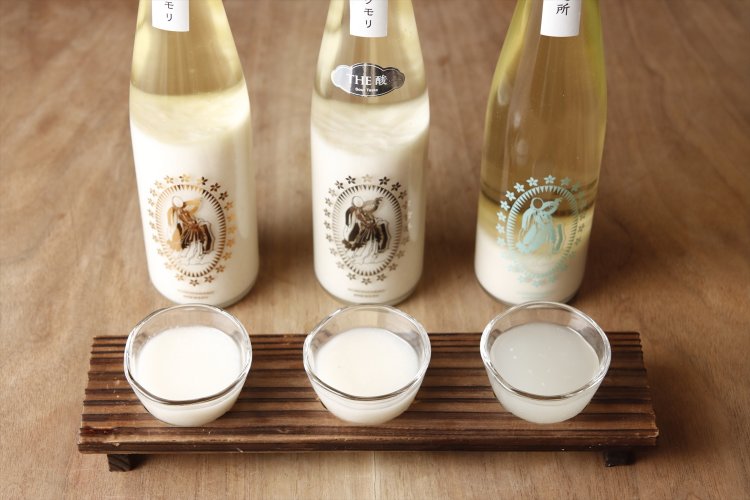 3種の飲み比べセット1000円。