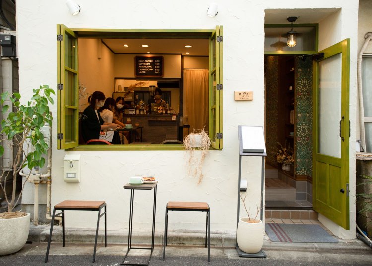 貸し切りで利用できる2階席もある。