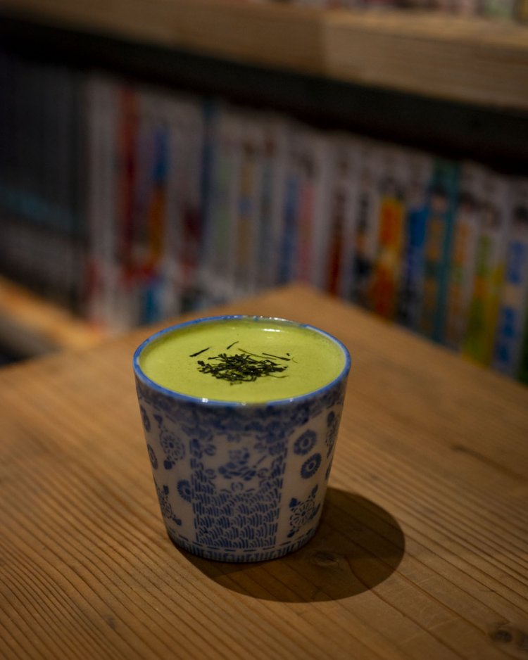 玉露とピスタチオのカクテル1600円。