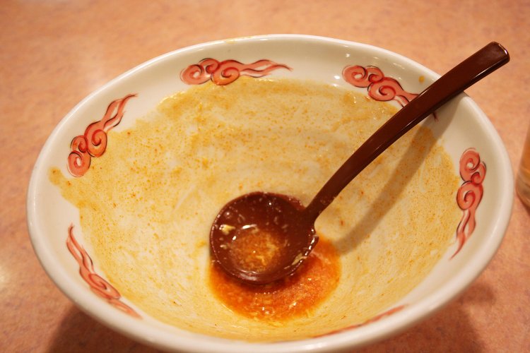 スープを飲み干して完食！