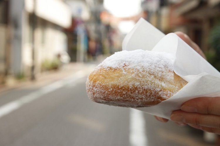 「蒲田あげぱん」は150円。