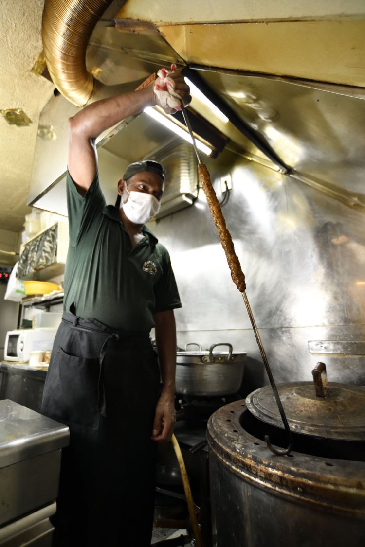 シークケバブ、一丁焼き上がり！　