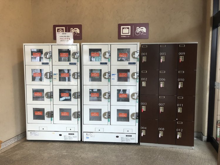 花鳥風月館内には、コインリターン式の冷蔵ロッカー完備なので、要冷蔵の買い物をしても大丈夫！