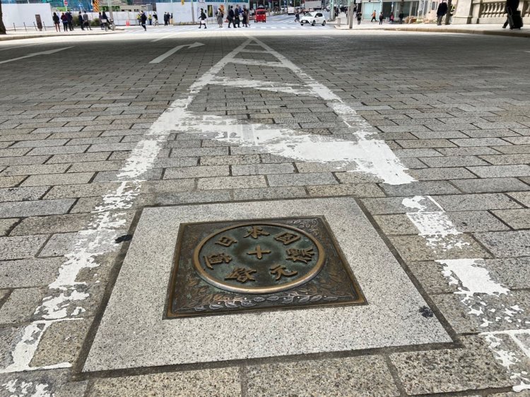 撮影はかなり危険なのでおすすめしない。この写真もめっちゃ望遠にしたのを切り取ったヤツだからね。