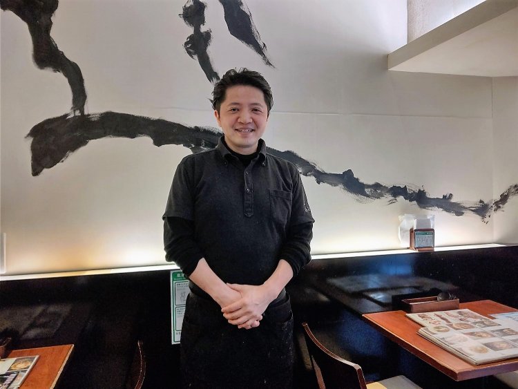 豊富なキャリアをもつ安江さんの料理人としてのルーツは、父が営んでいた洋食店に。