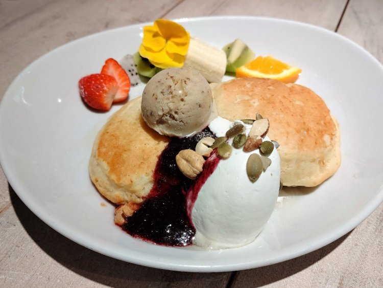 デザートというイメージがあるパンケーキもランチとして絶大な支持を集めている。