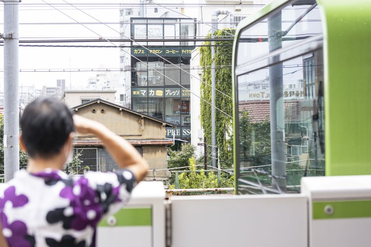 「ホームからも見つけやすいから、待ち合わせにも使えるかもね」。