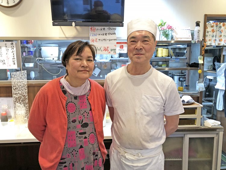 ご主人の木村直司さんと奥様の信子さん。