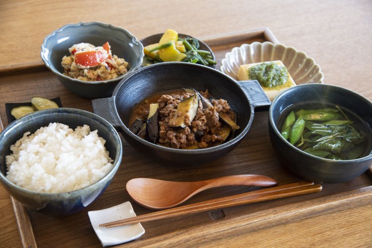 だだ商店 だだ食堂1