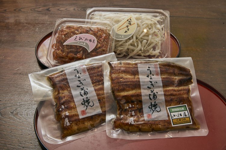 ごはんのお供にうなぎ、酒の肴なら佃煮や煮干し！