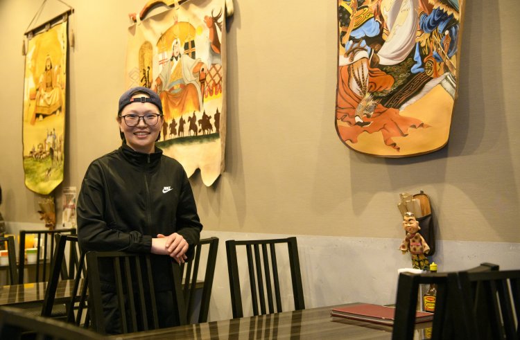 11歳の頃から、弟や妹のために料理をつくっていたというウチラルさん。