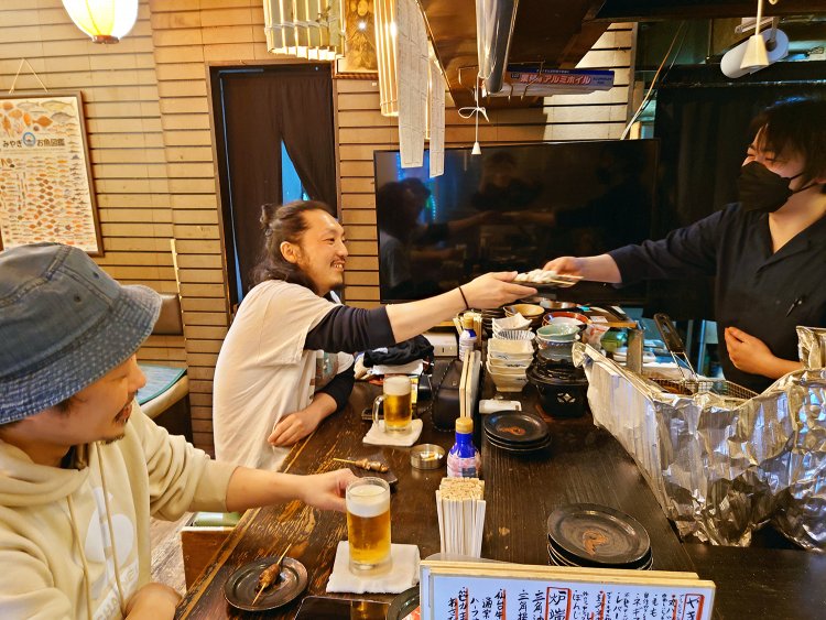 元店長も常連として今も足繁く通う。