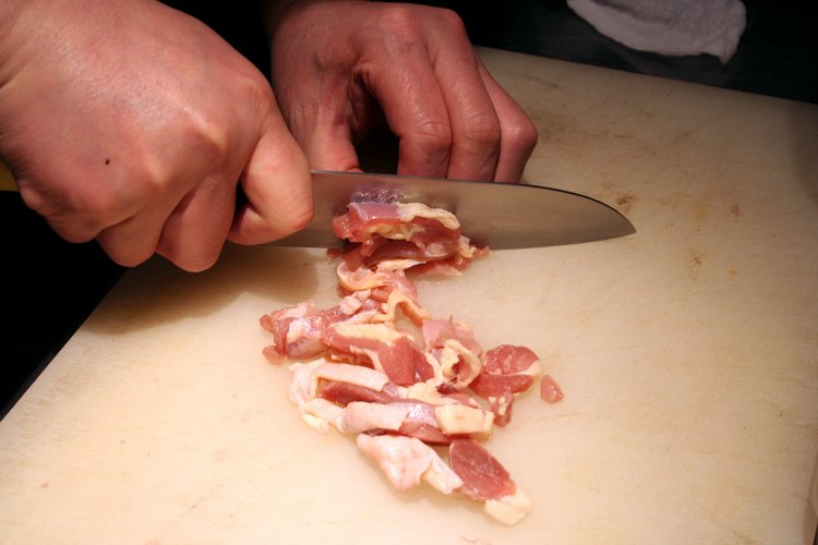 播州の居酒屋では客のほとんどが最初にひねぽんを注文するらしい。